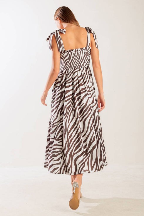 dancing-with-the-woven-midi-dress Flying Tomato-Sophia's Style-2